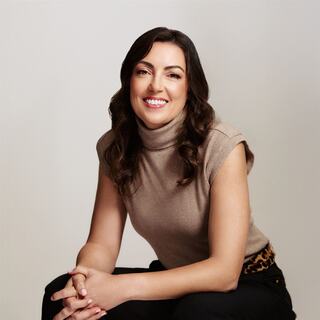 A portrait of Jenniffer Huddleston